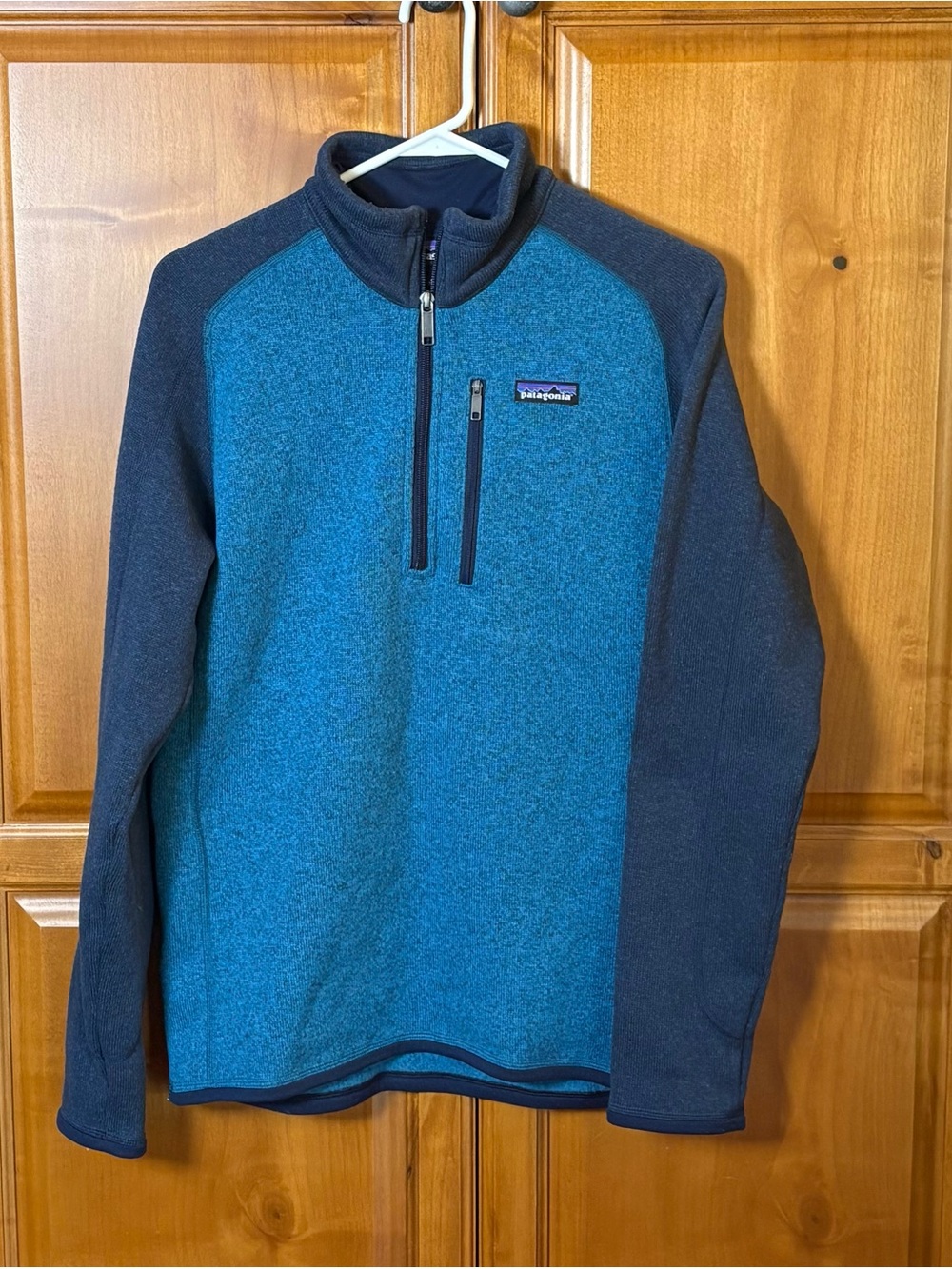 Patagonia Teal and Navy Quarter-Zip Fleece Pullover
